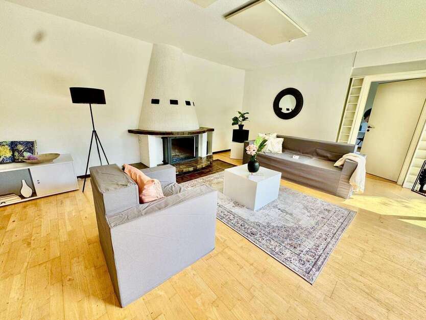 Haus zum Kaufen in Velbert 499.000 € 198 m² 9 zimmer