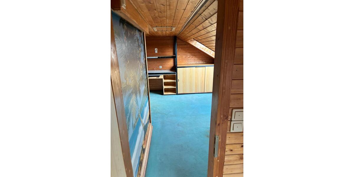 Doppelhaushälfte Dinslaken Hiesfeld - 10 Zimmer, 80 m&sup2;, 375.000&euro; | Angebot:27437891