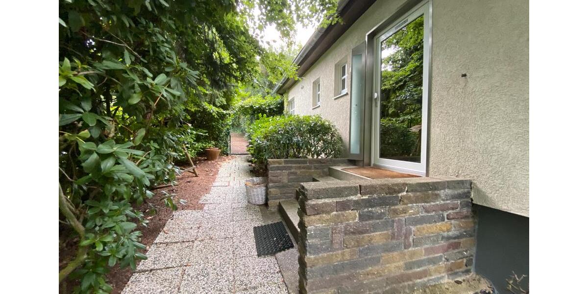 Einfamilienhaus mit 6 Zimmern, Kamin, Einbauküche, Sauna & Garage 6 zimmer