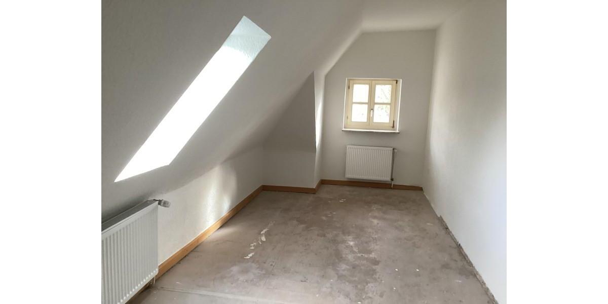 Etagenwohnung Gelsenkirchen Erle - 3.5 Zimmer, 77 m&sup2;, 643&euro; | Angebot:17801975