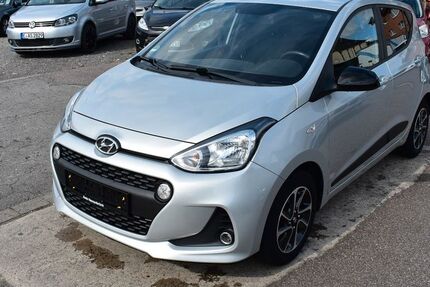 Hyundai i10 33.700 km 10.680 € Oberhausen 46145