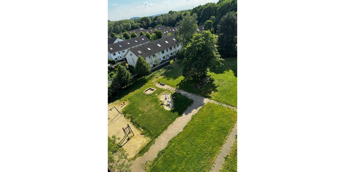 nähe Zentrum, helle 2,5 Zimmer Wohnung mit Bad Gäste WC & Balkon. - 2- Gladbeck Brauck | Angebot:27145801