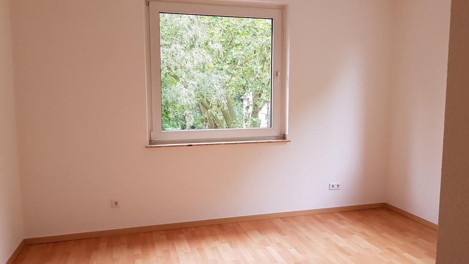 Etagenwohnung Herne Wanne-Bickern - 2.5 Zimmer, 57 m&sup2;, 385&euro; | Angebot:26094940