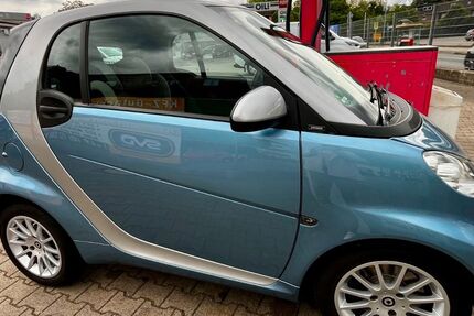 Smart ForTwo 87.000 km 5.100 &euro; Oberhausen 46047