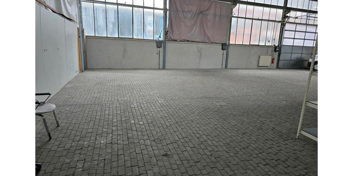 Halle Lager zu vermieten 198 m2 in Dortmund Kley Büro Starkstrom zimmer