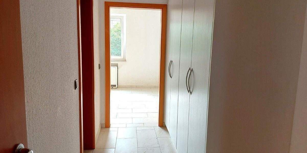 Etagenwohnung Essen Horst - 4 Zimmer, 91 m&sup2;, 182.000&euro; | Angebot:24375370