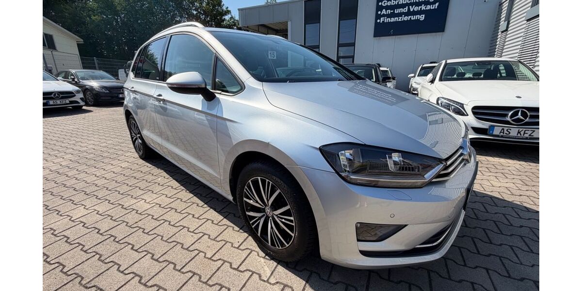 VW Golf Sportsvan 66.400 km 11.490 &euro; Castrop-Rauxel 44579