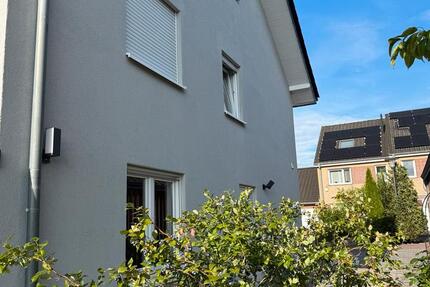 Freistehende Einfamilienhaus 5 zimmer