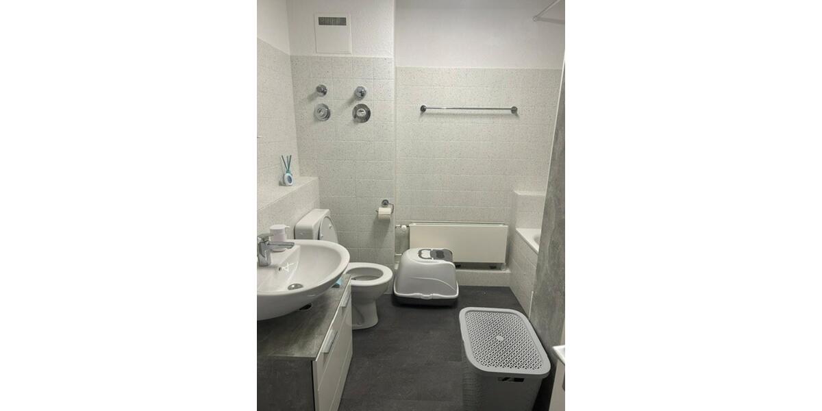 Erdgeschoßwohnung Essen Stadtbezirk IV - 3.5 Zimmer, 75 m&sup2;, 634&euro; | Angebot:26358543