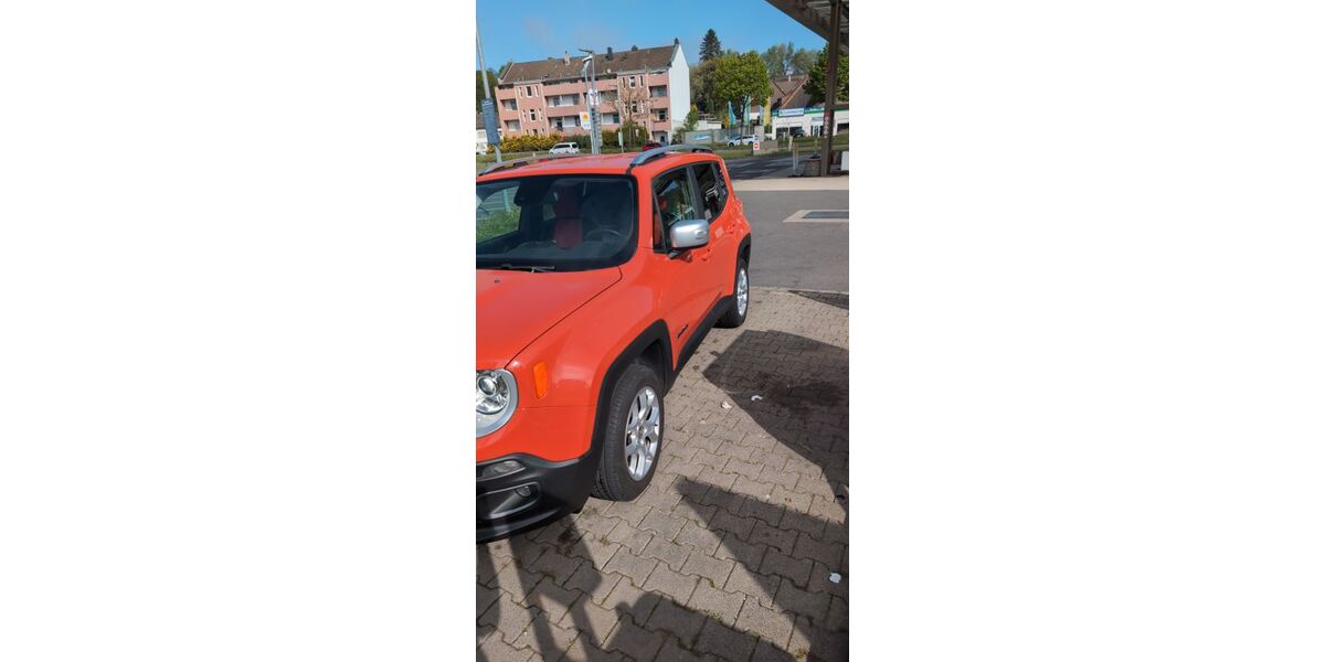 Jeep Renegade 158.000 km 8.650 &euro; Wuppertal 42289