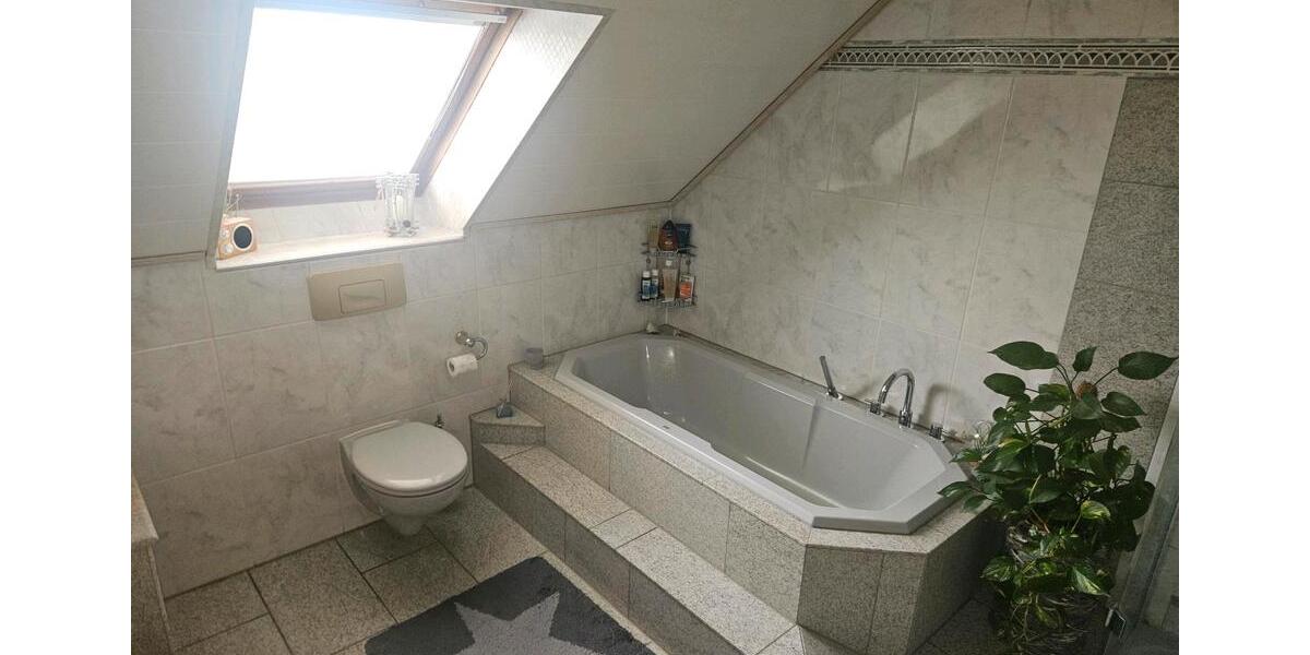 Reihenhaus Bochum Bochum-Nord - 6 Zimmer, 136 m&sup2;, 535.000&euro; | Angebot:27018751