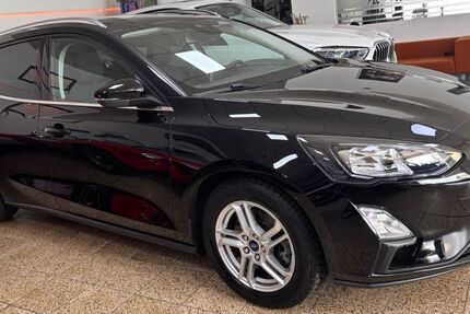 Ford Focus 60.100 km 12.950 € Dortmund 44388
