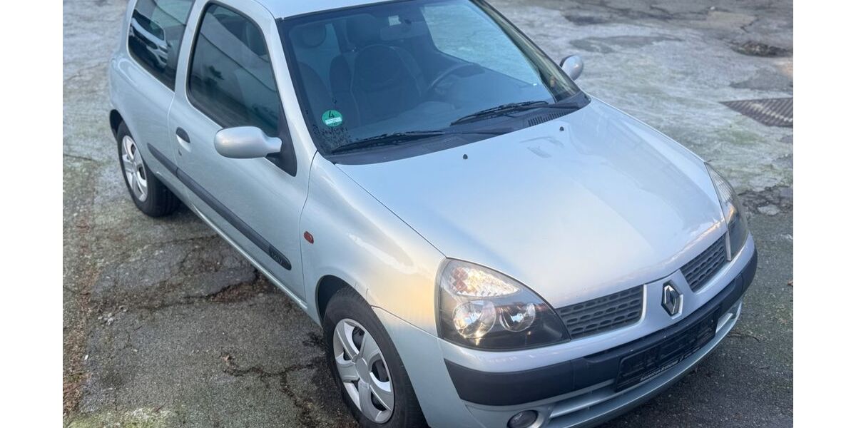 Renault Clio 142.000 km 800 &euro; Wuppertal 42275