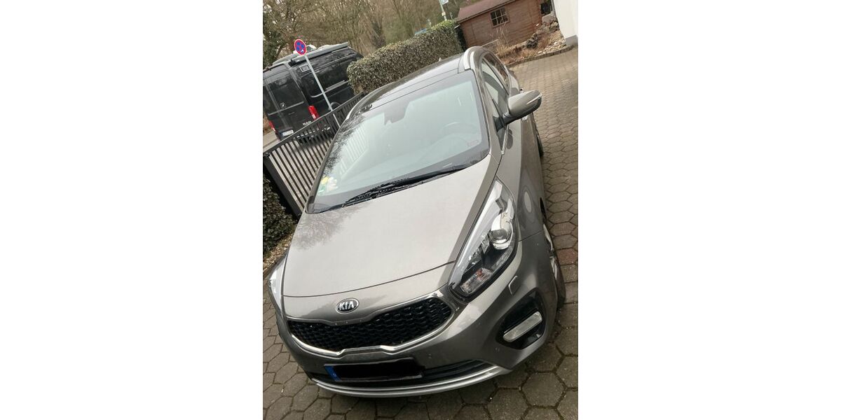 Kia Carens 76.866 km 12.900 &euro; Duisburg 47269