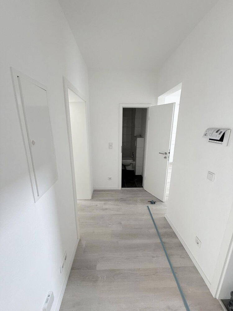 7 Wohneinheiten zu vermieten (2,5 und 3,5 Zimmer) - Bitte Anzeige lesen!