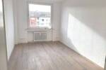 Etagenwohnung Duisburg Neudorf-Süd - 3 Zimmer, 84 m&sup2;, 890&euro; | Angebot:26903955