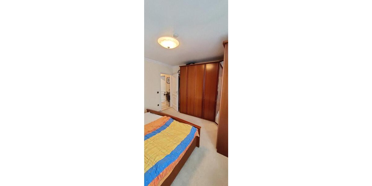 Etagenwohnung Duisburg Essenberg - 3 Zimmer, 109 m&sup2;, 180.000&euro; | Angebot:26323375