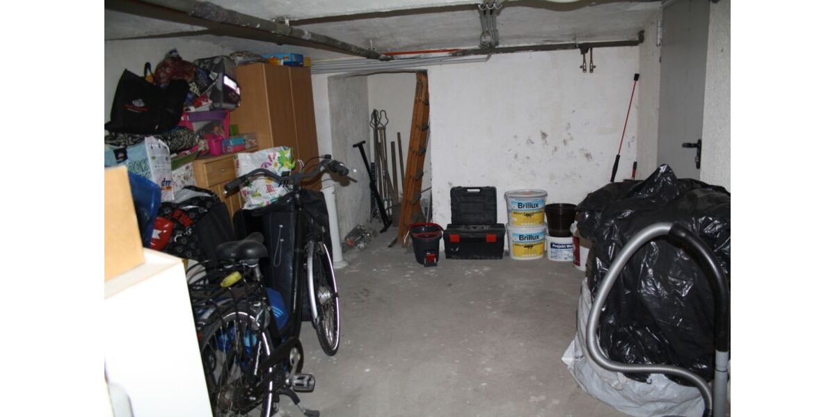 Provisionsfrei* Modernisierte Kapitalanlage in Duisburg-Hochfeld - Mehrfamilienhaus mit 277 m² Wohnfläche, vollvermietet, provisionsfrei vom Dachdecker - Mehrfamilienhaus, Wohnhaus Duisburg Hochfeld | Angebot:25561634