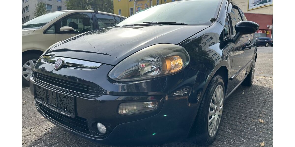 Fiat Punto 144.000 km 2.449 € Essen 45145