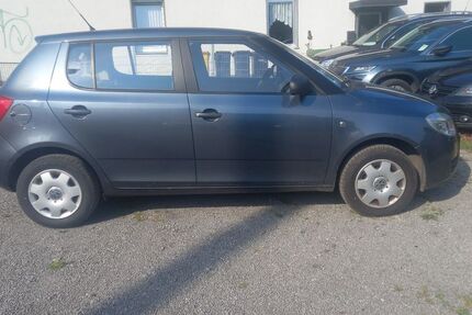 Skoda Fabia 223.700 km 690 &euro; Dortmund 44309