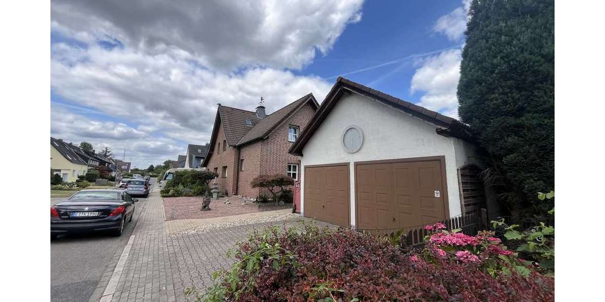Einfamilienhaus Essen / Dellwig Dellwig - 5 Zimmer, 131 m&sup2;, 435.000&euro; | Angebot:27159904