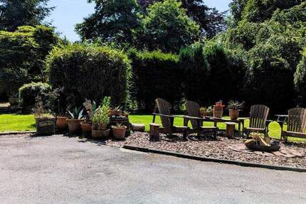 Die besondere Immobilie in Top-Lage! ***** Idyllisches Kleinod am Wald 5 zimmer