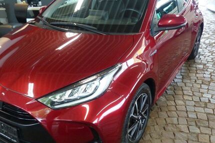 Toyota Yaris 182.604 km 12.800 &euro; Gelsenkirchen 45888