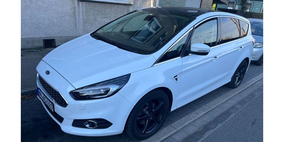 Ford S-Max 237.000 km 10.800 € Mülheim an der Ruhr 45476