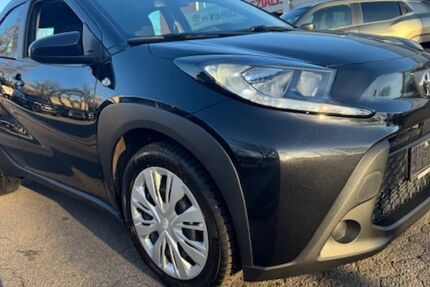 Toyota Aygo (X) 58.829 km 10.900 &euro; Gelsenkirchen 45891