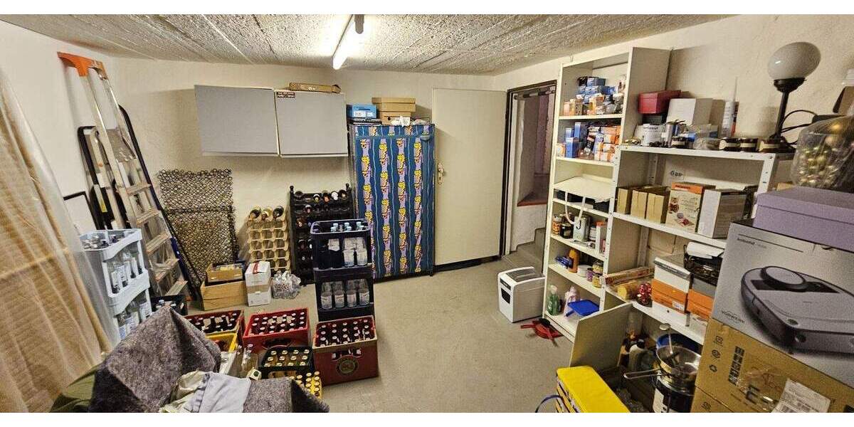 Etagenwohnung Essen Huttrop - 3 Zimmer, 87 m&sup2;, 250.000&euro; | Angebot:25631079