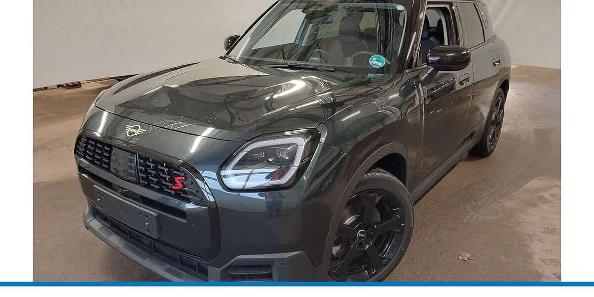 Mini Countryman S All4 10.495 km 38.990 &euro; Dinslaken 46535