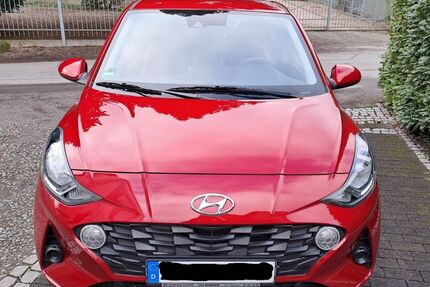 Hyundai i10 8.200 km 12.500 &euro; Dinslaken 46535