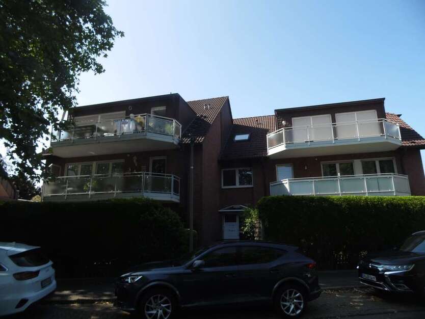 Wohnung zum Mieten in Dortmung-Lücklemberg 1.097 € 107 m²