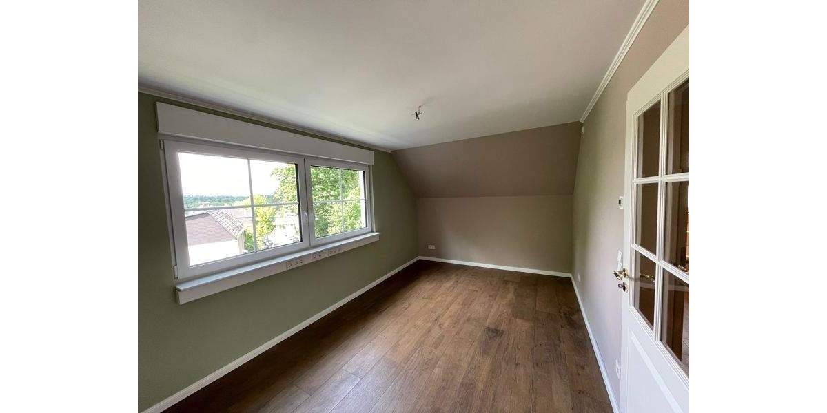 Modernisierte Doppelhaushälfte in Essen Heisingen! 6 zimmer