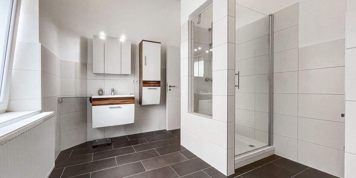 Etagenwohnung Bochum Gerthe - 5 Zimmer, 133 m&sup2;, 298.000&euro; | Angebot:24594285