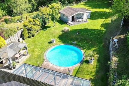 - RESERVIERT! - Großzügige Eigentumswohnung mit traumhaftem Gartenparadies in der Aplerbecker-Mark! 4 zimmer