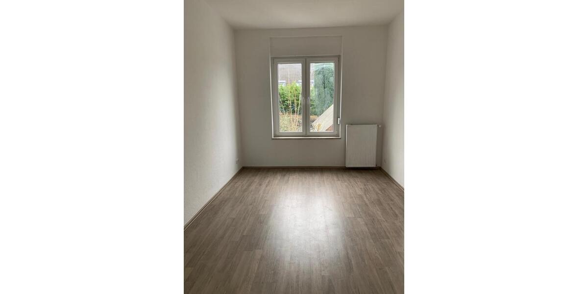 Etagenwohnung Hattingen Niederbonsfeld - 2.5 Zimmer, 75 m&sup2;, 600&euro; | Angebot:25433273