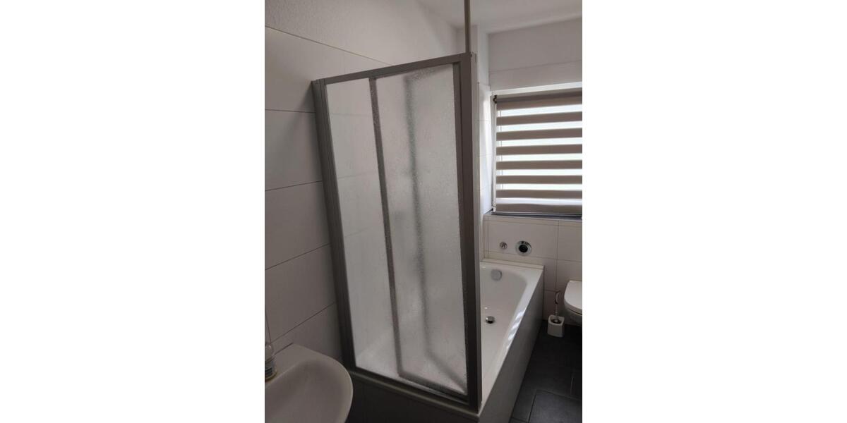 Etagenwohnung Duisburg Essenberg - 3 Zimmer, 64 m&sup2;, 600&euro; | Angebot:26361642