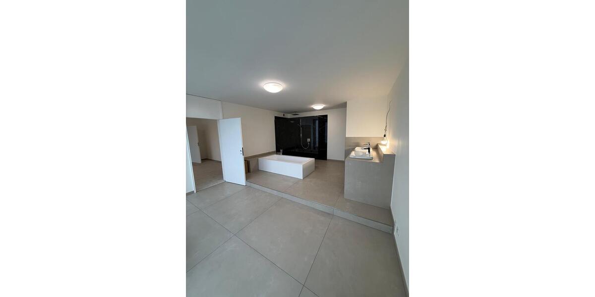 Exklusive Wohnung mit Panoramablick über Wuppertal Elberfeld 3.5 zimmer