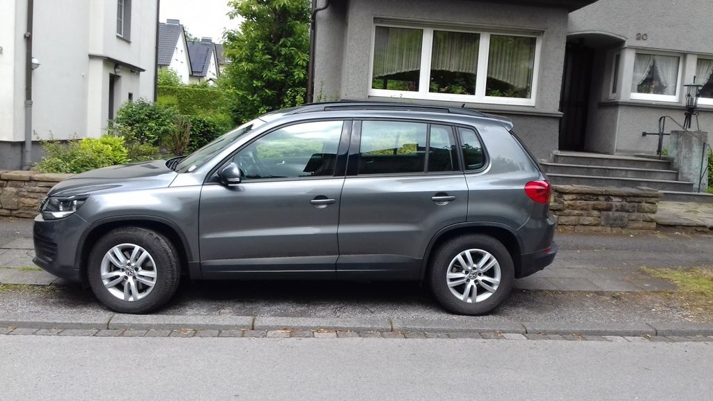VW Tiguan 68.000 km 11.500 &euro; Recklinghausen 45657
