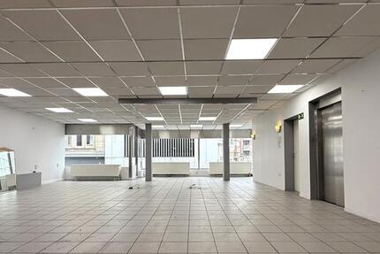 Bürofläche mit großzügiger Fensterfront in der Fußgängerzone von Gelsenkirchen-Buer ca. 121 m² zimmer