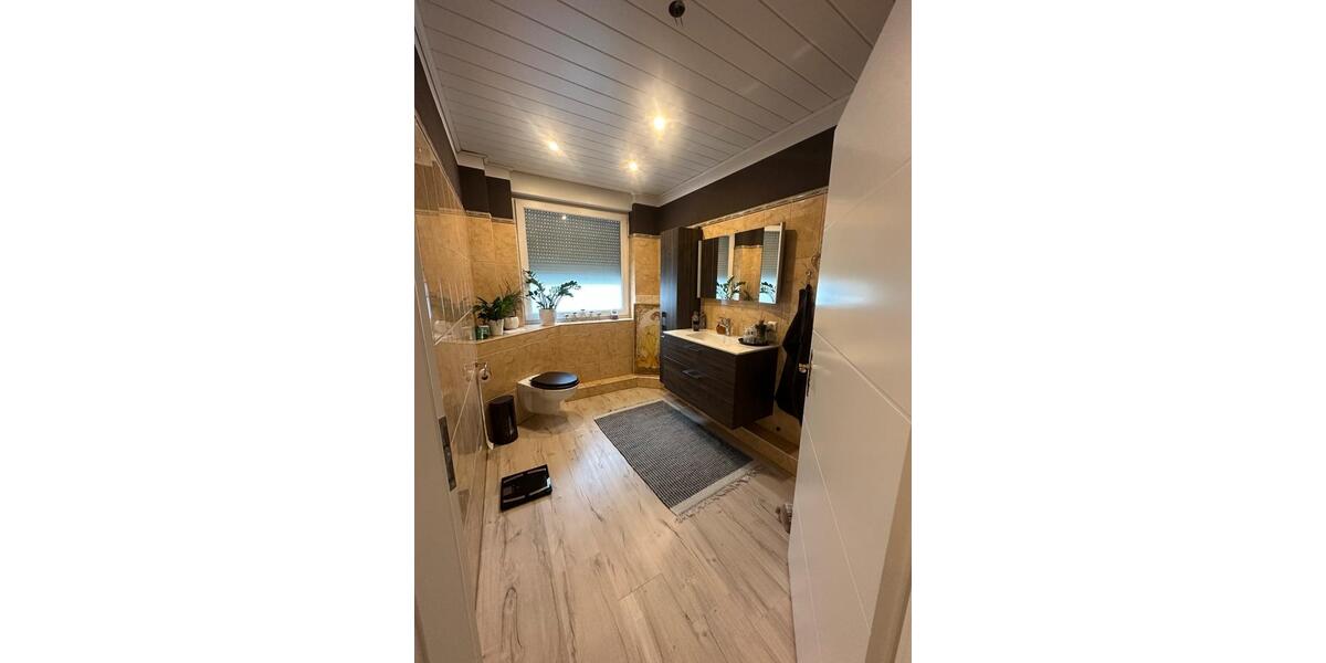 Reihenhaus Bochum Günnigfeld - 8 Zimmer, 205 m&sup2;, 590.000&euro; | Angebot:25793020