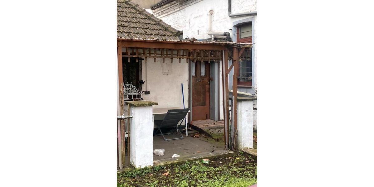 Einfamilienhaus Duisburg Hamborn - 6 Zimmer, 130 m&sup2;, 165.000&euro; | Angebot:27112091