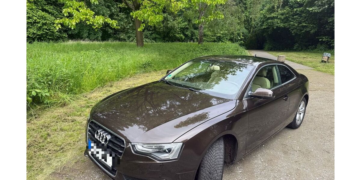 Audi A5 120.000 km 11.990 &euro; Herne 44651