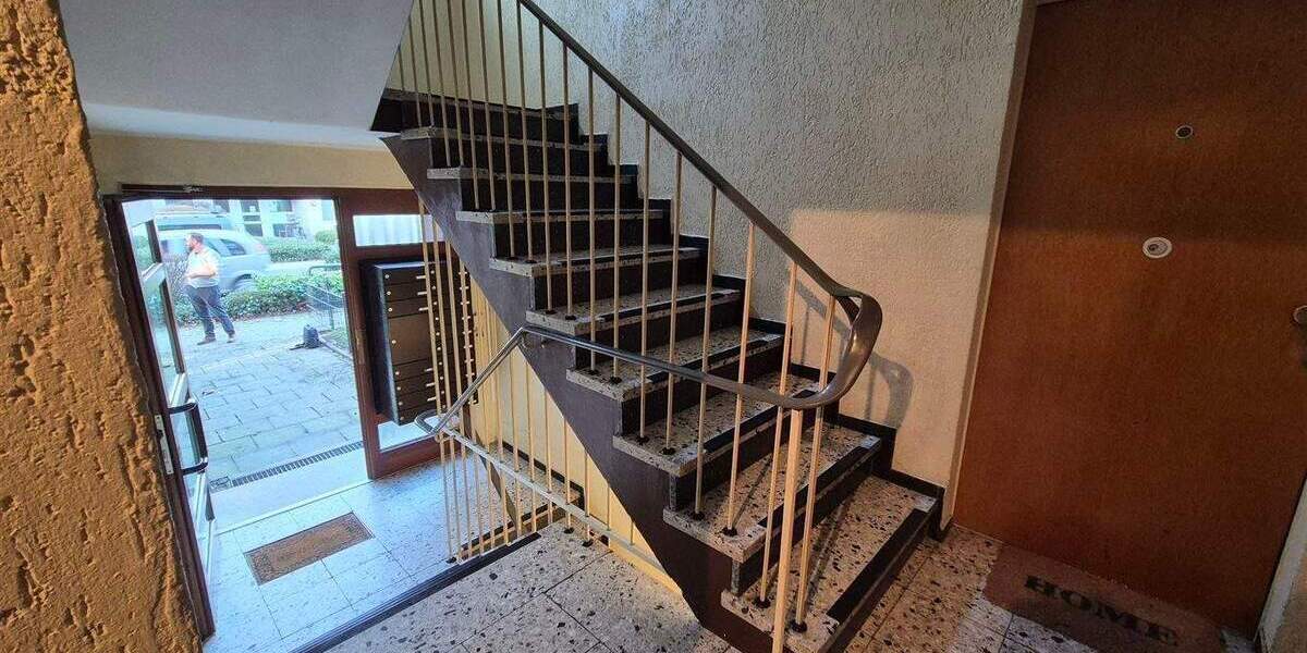 Etagenwohnung Oberhausen Styrum - 2 Zimmer, 63 m&sup2;, 130.000&euro; | Angebot:25339074