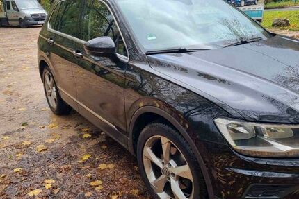 VW Tiguan 184.000 km 16.300 € Wuppertal 42389