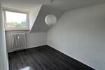 Dachgeschoßwohnung Duisburg Essenberg - 3 Zimmer, 68 m&sup2;, 578&euro; | Angebot:26381612