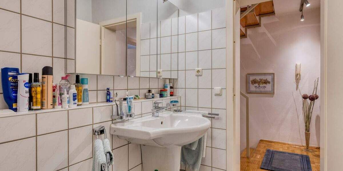 Reihenmittelhaus Mülheim an der Ruhr Speldorf - 5 Zimmer, 147 m&sup2;, 460.000&euro; | Angebot:23366430
