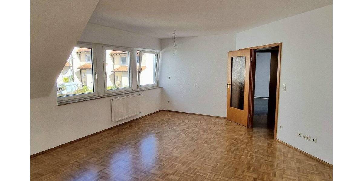 Etagenwohnung Bochum Höntrop - 3 Zimmer, 118 m&sup2;, 1.250&euro; | Angebot:26875118