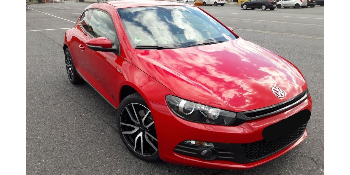 VW Scirocco 89.000 km 11.500 € Dortmund 44287